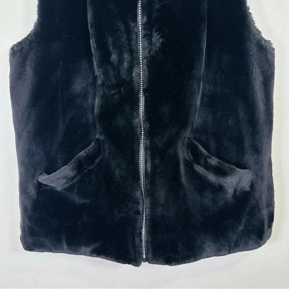 Vintage  Faux Fur Black Velvet Vest - Picture 10 of 16
